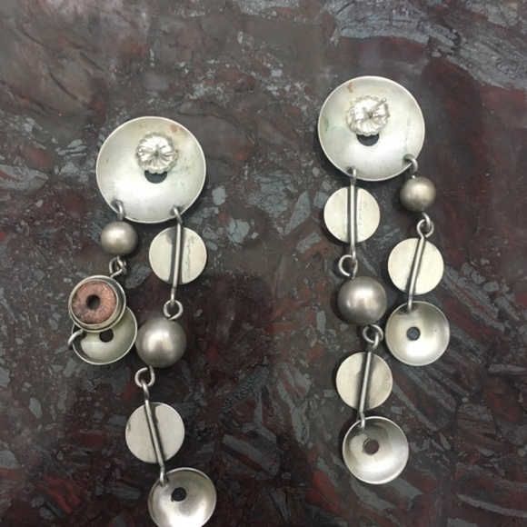 Modern Button Dangled Earrings - Picture 2 of 2